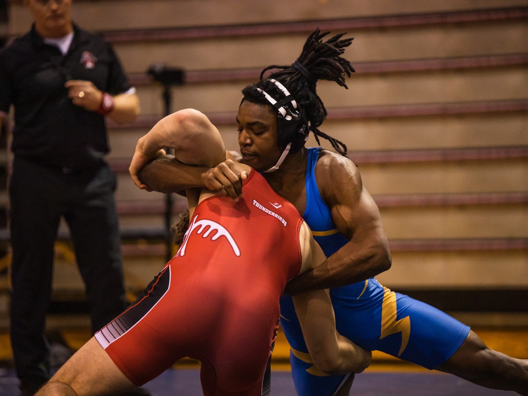 Master the Mat: Real-Time Scoring & Analytics